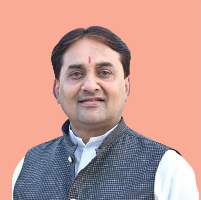 Shri Neelu Sharma